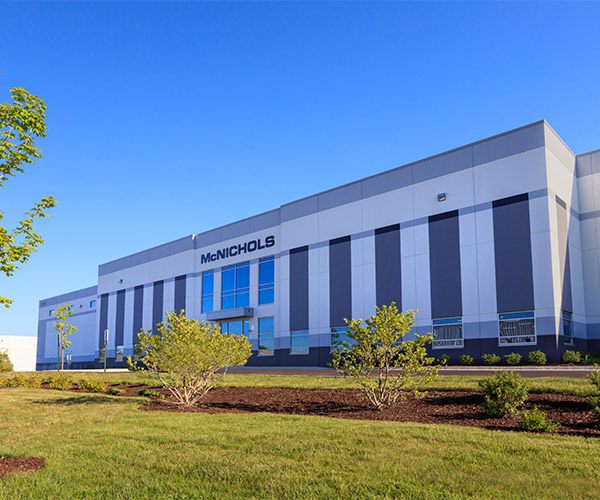 A photo of the front entrance of the McNICHOLS Metals Service Center Location in Chicago.