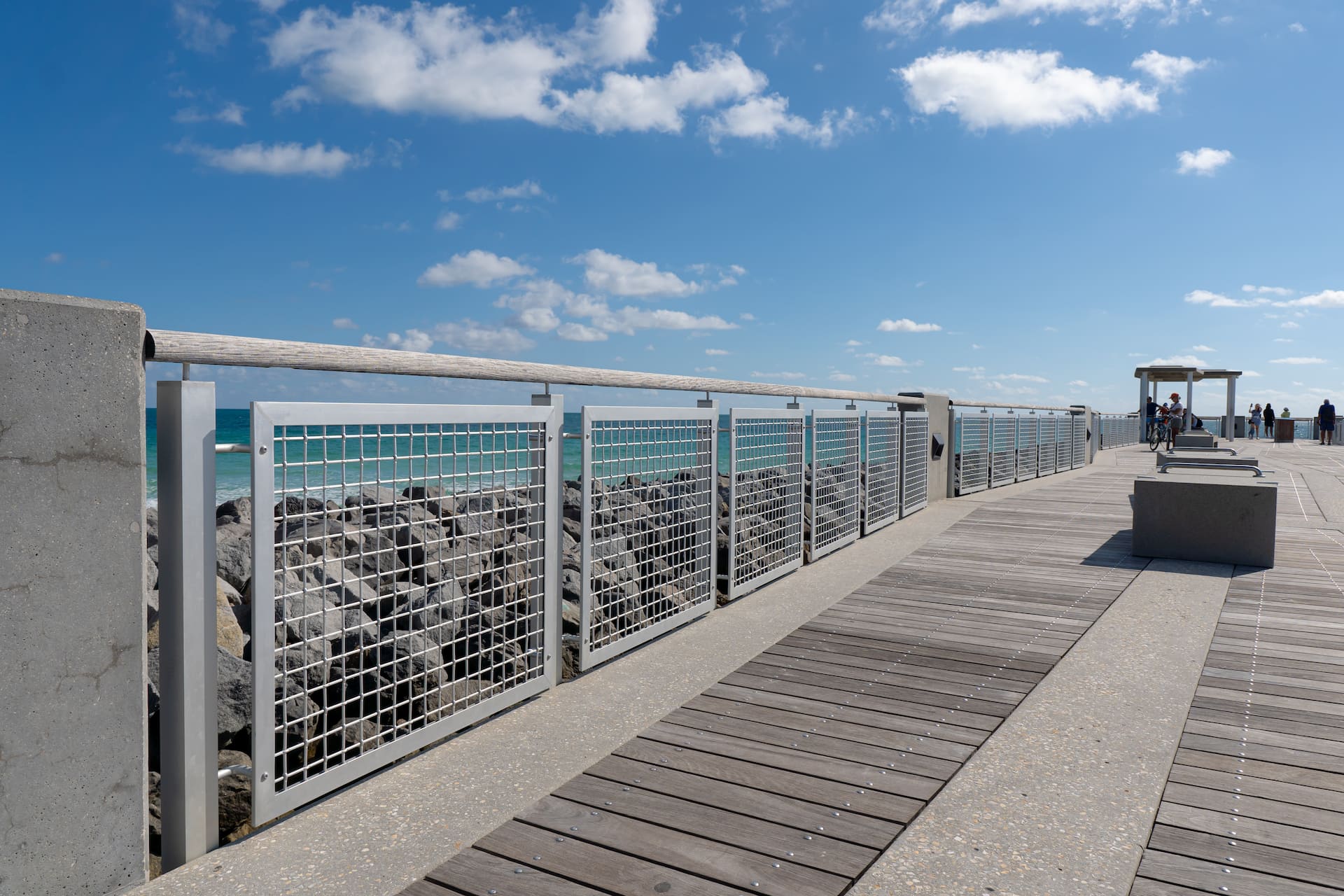 Aluminum Woven Wire Mesh used in Infill Panels on the Miami Pier.
